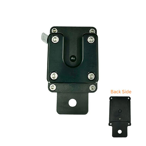 Le OBi Clamp Lock - MOLLE s'installe facilement sur tous les équipements MOLLE, offrant un point d'attache fiable pour tes accessoires avec des poteaux ronds ou carrés.